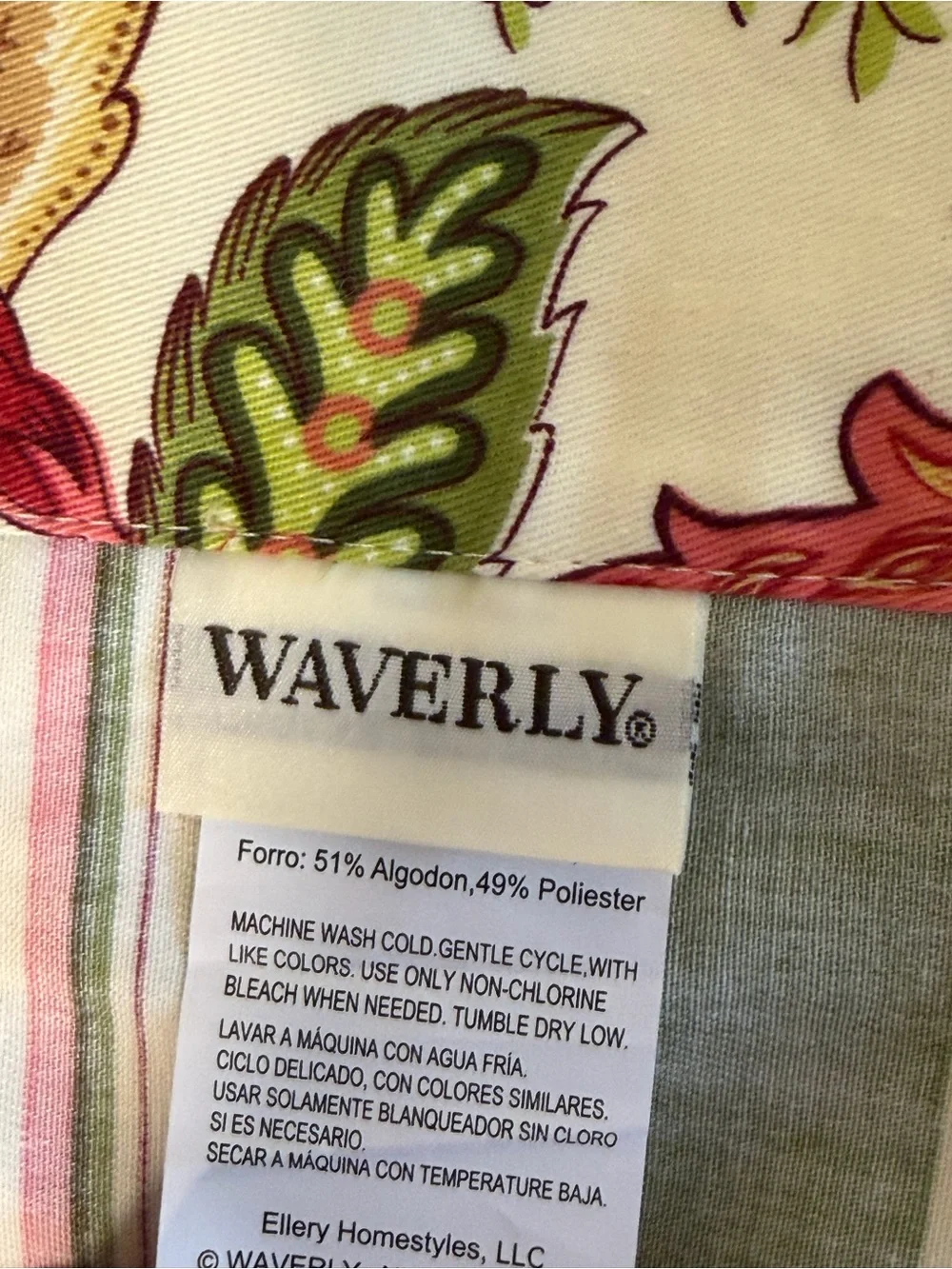 Vintage Waverly Navarra Floral & Stripe Scalloped Peek-A-Boo Valance